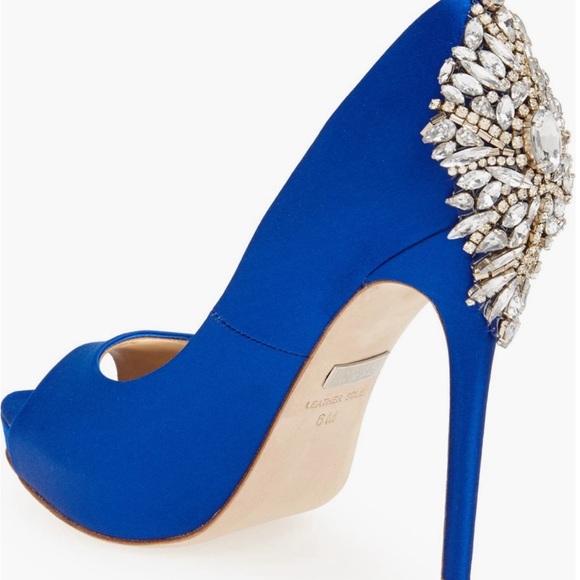 Badgley Mischka Kiara Crystal back open toe pump.worn twice. - Picture 2 of 3